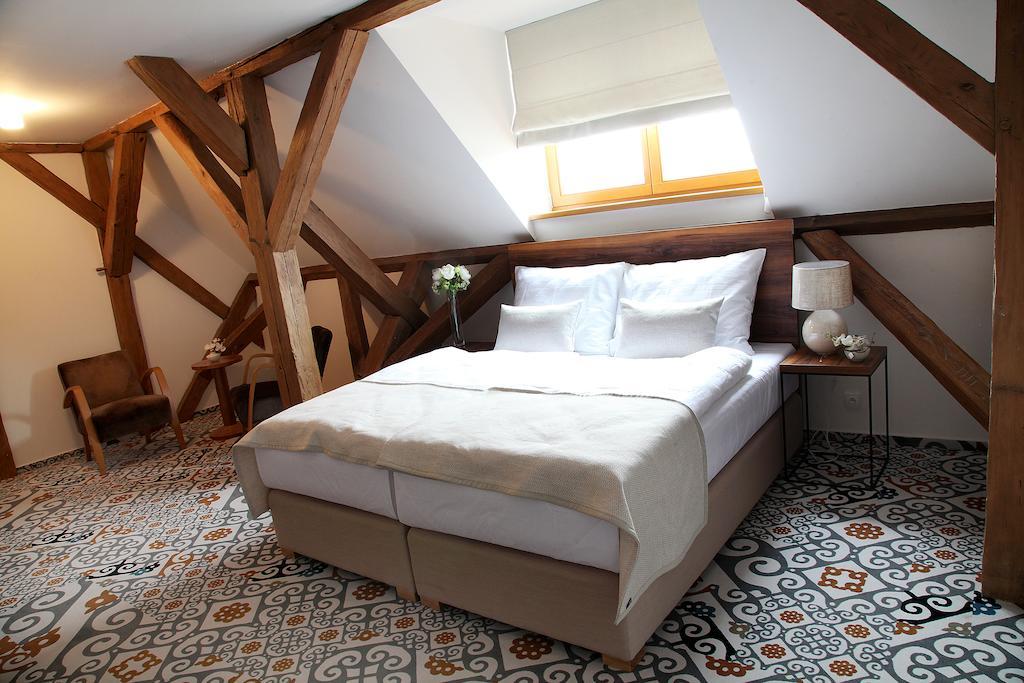 Cett Hotel Namest nad Oslavou Room photo
